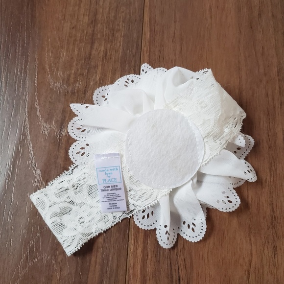 Carter's Romper 24months (NEW - without tags) - Picture 4 of 8